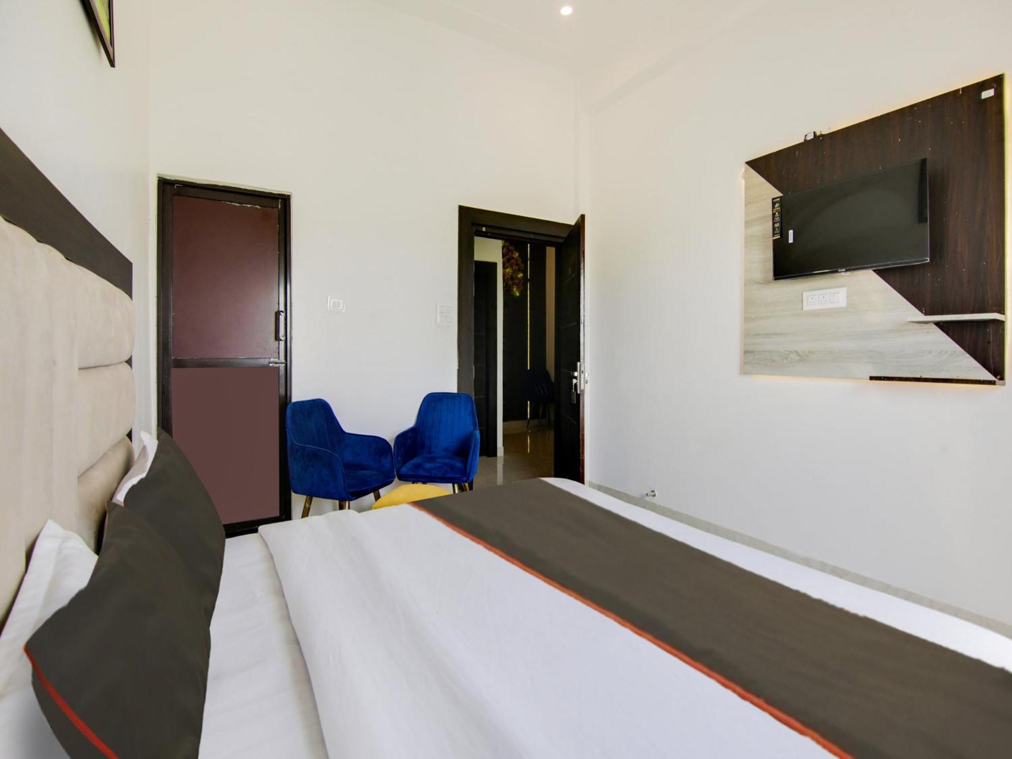 The Nines Hotel & Restro Nainital Kültér fotó